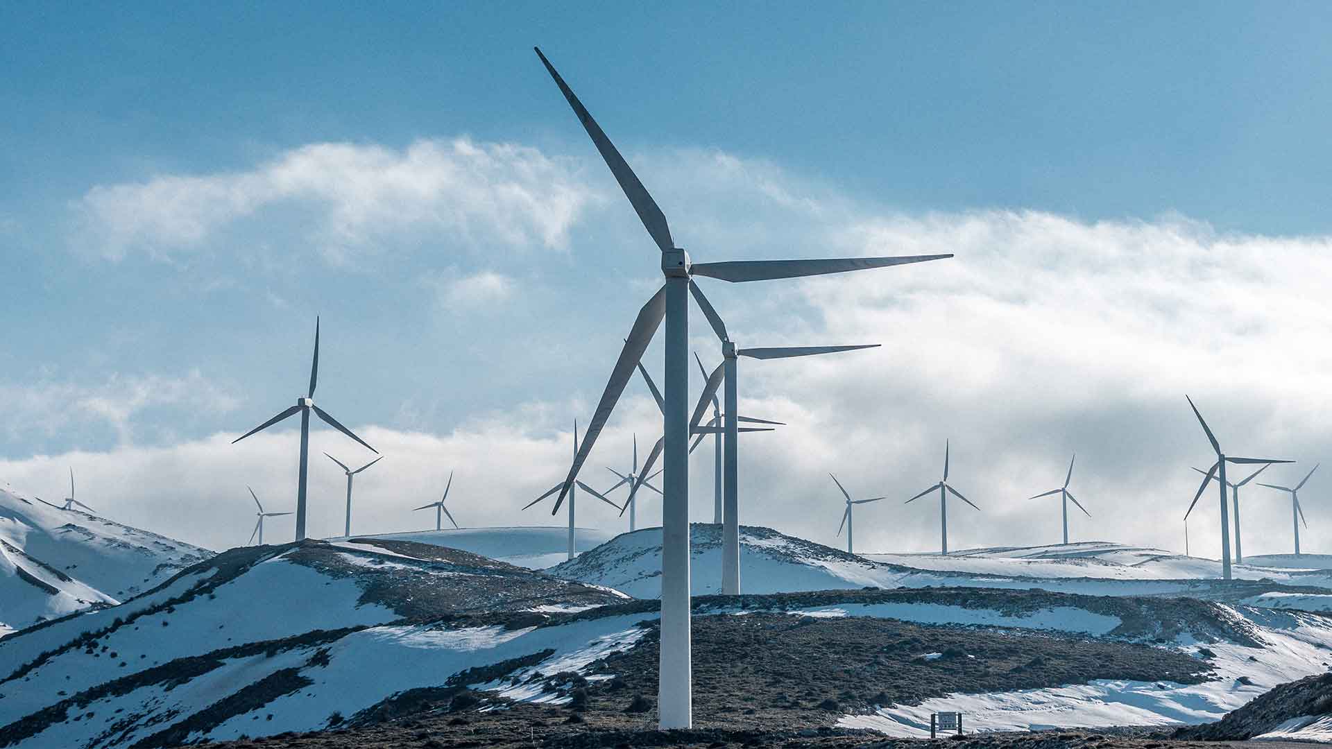 Professional solar panel installation by Suhaa Galaxy